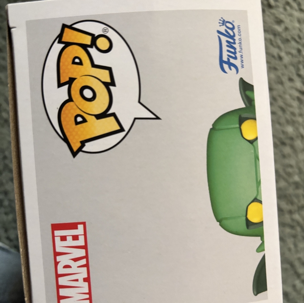 Funko Pop Marvel & Sports Icons Collector
